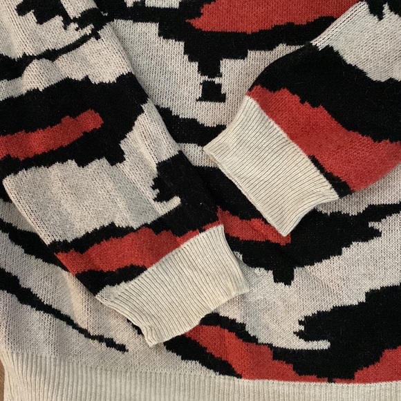 Animal print sweater. Size medium from THML. - Picture 4 of 5